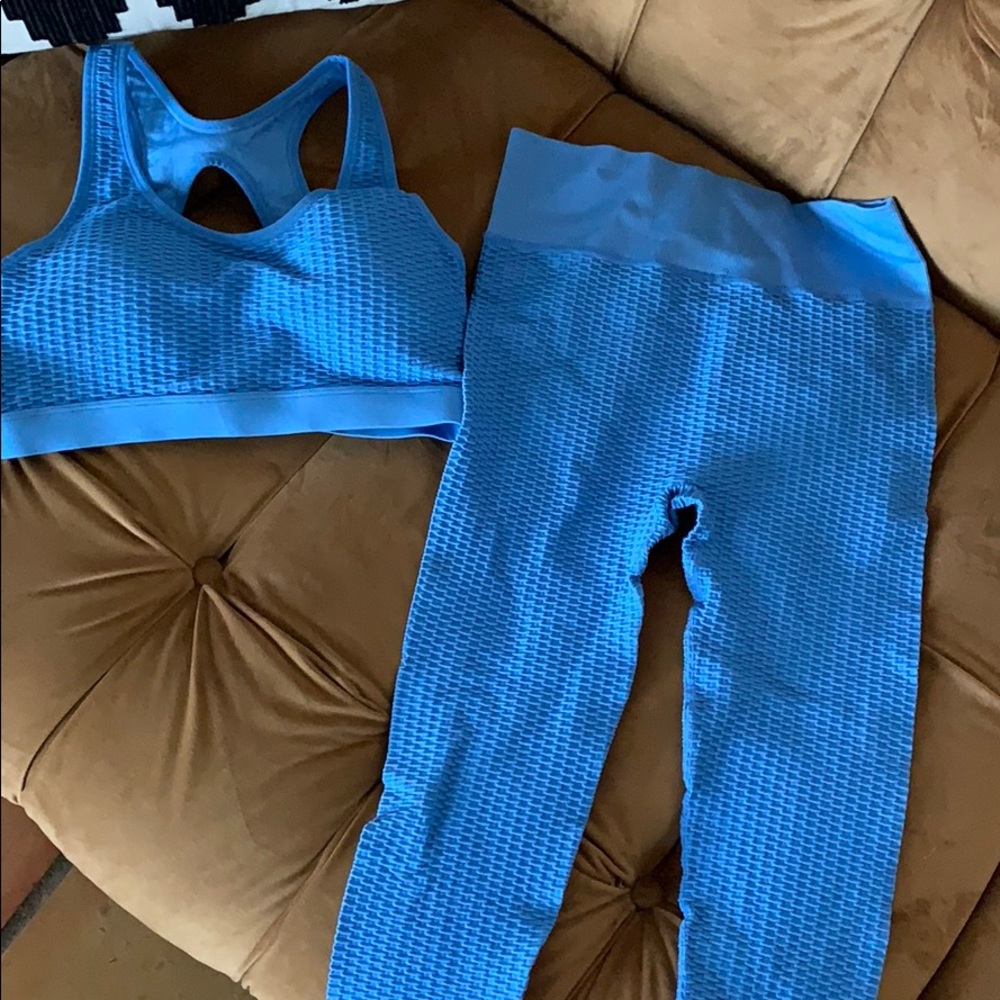 Workout gear SOLD🚫